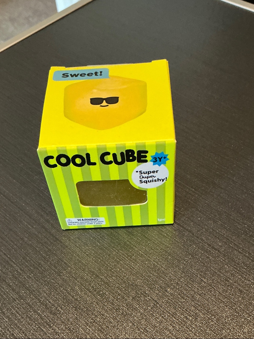 Squishy Squeezy Cool Cube - Yellow